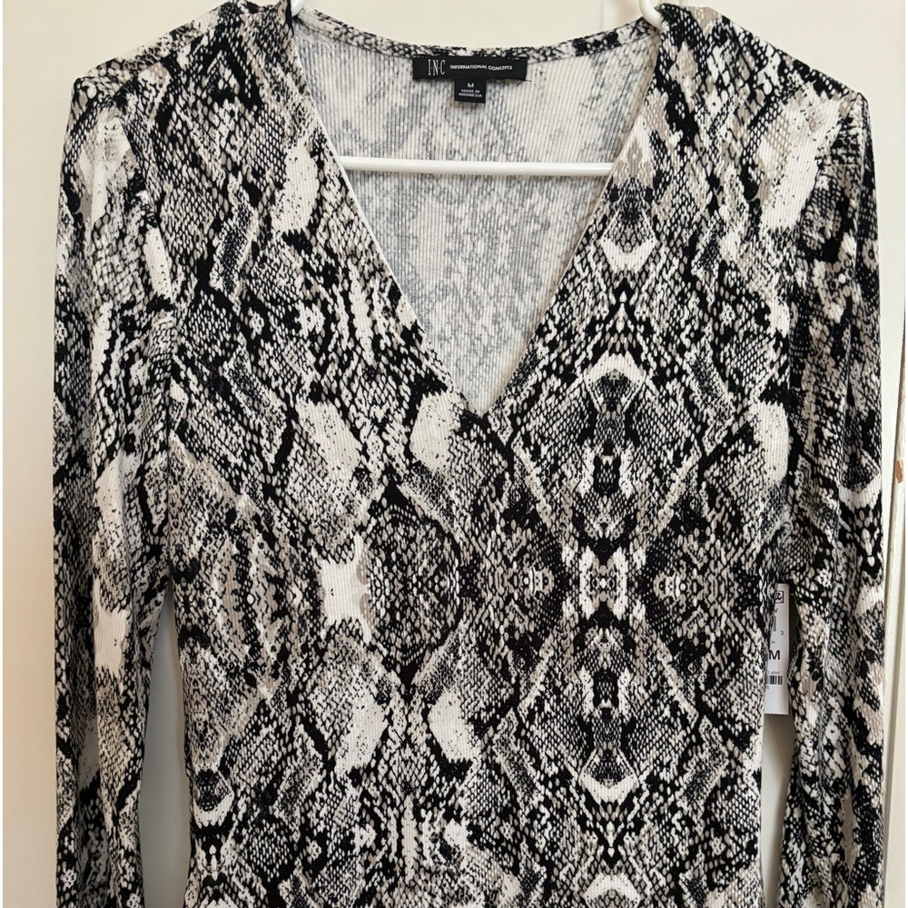 INC size medium woman’s top NWT